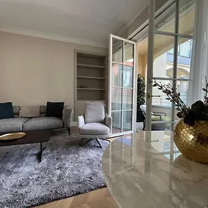 Luxury / 2-raum-apartment An Der Frauenkirche Dresden