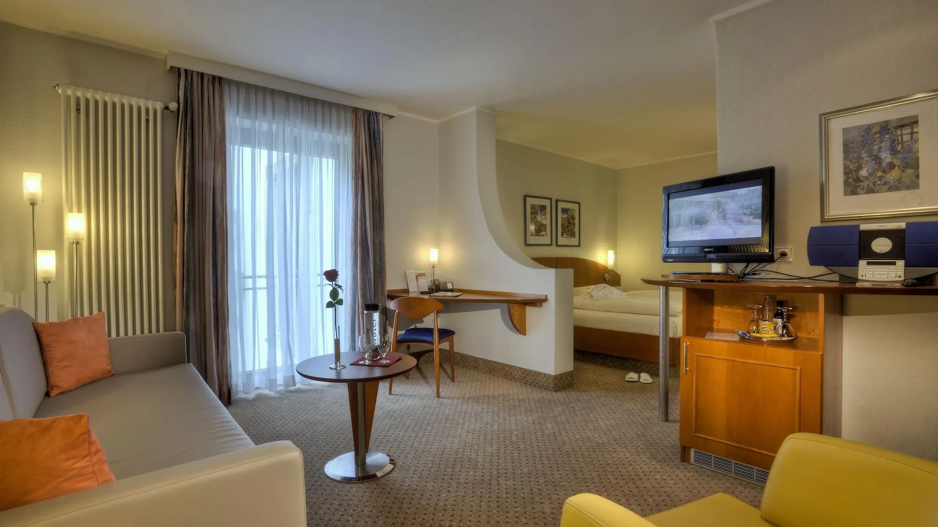 אולכינג Hotel Schiller