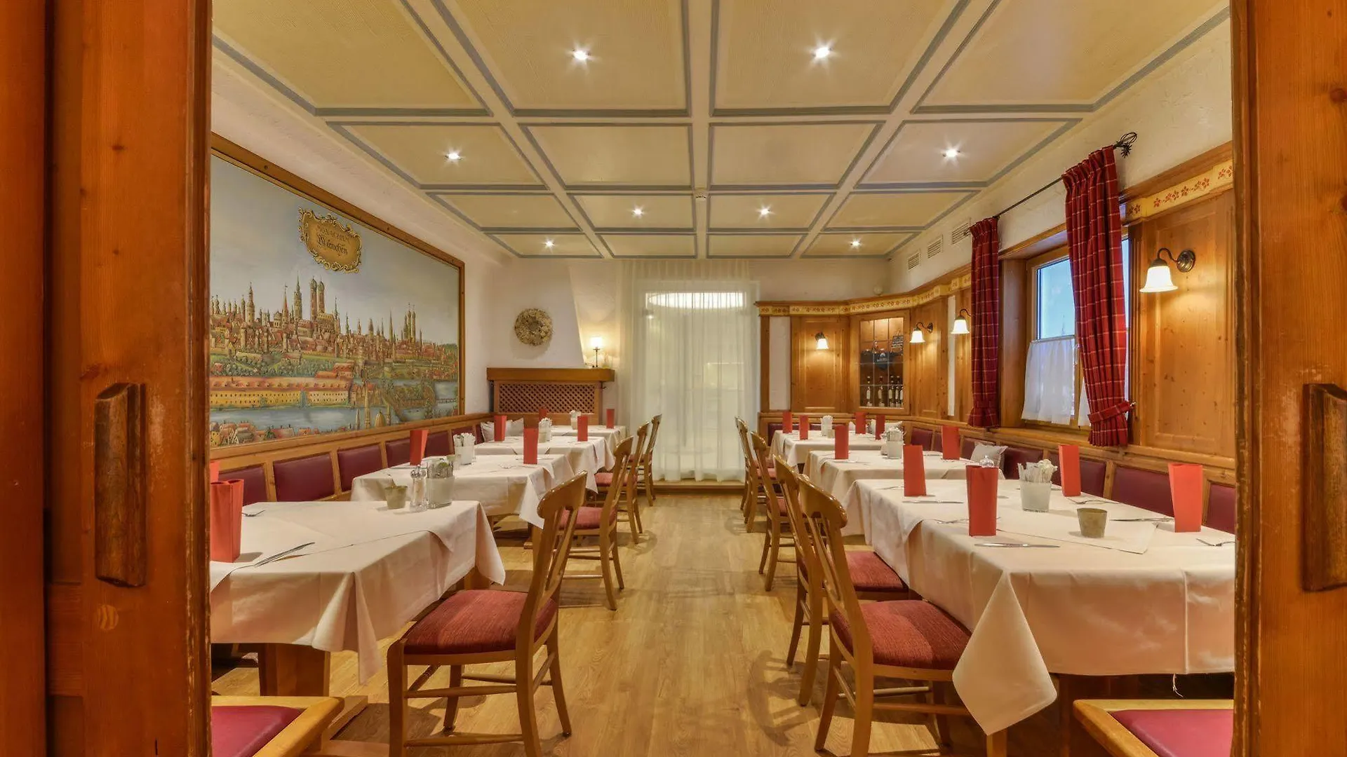 אולכינג Hotel Schiller